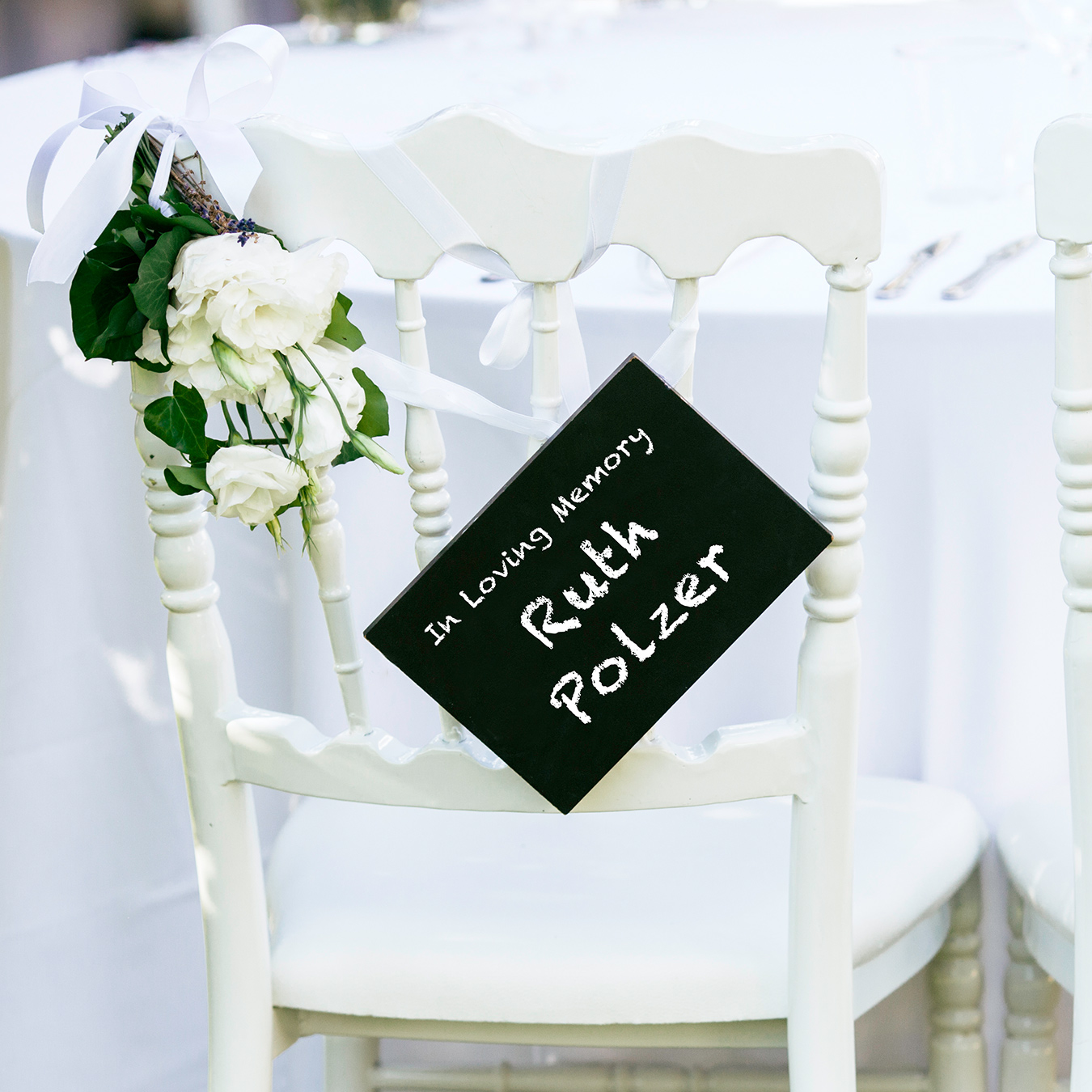 How to honor a deceased loved one at your wedding